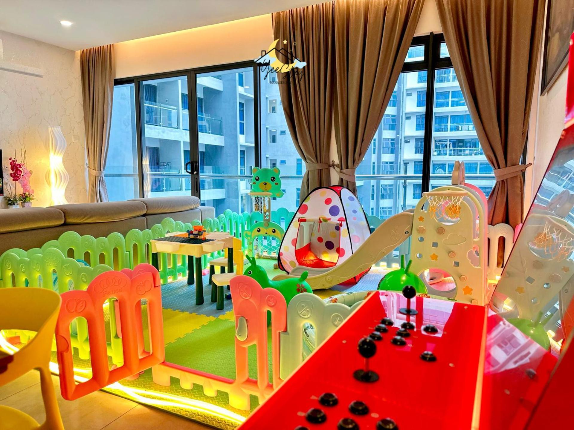 Atlantis 8-12Pax/Netflix/Video Game/5Min To Jonker Appartement Malacca Buitenkant foto