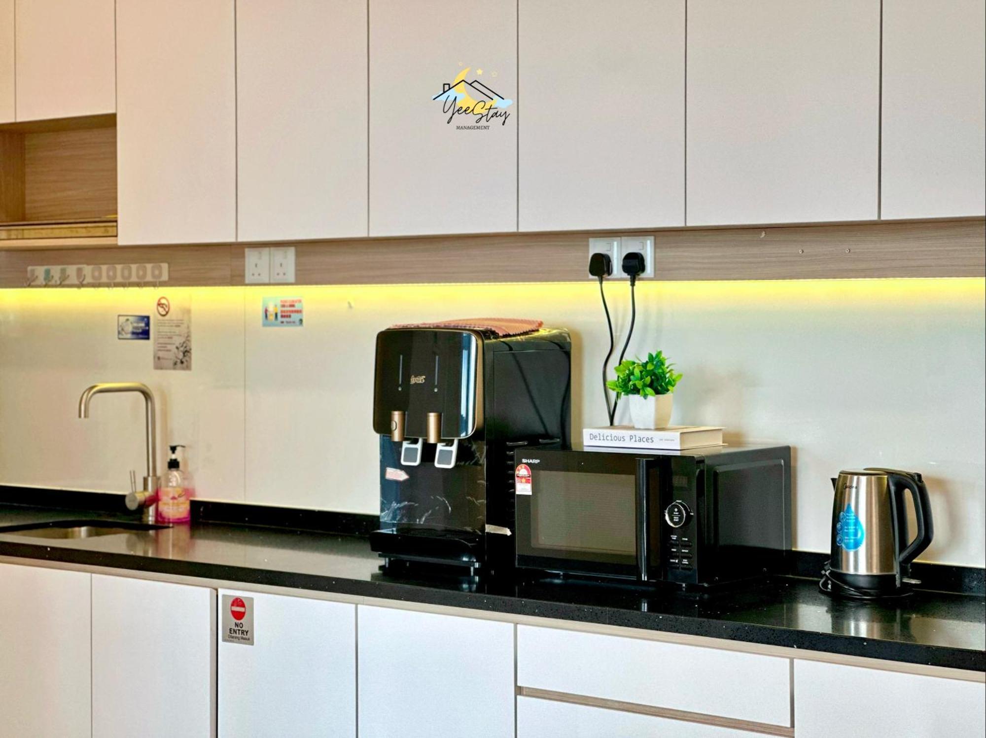 Atlantis 8-12Pax/Netflix/Video Game/5Min To Jonker Appartement Malacca Buitenkant foto